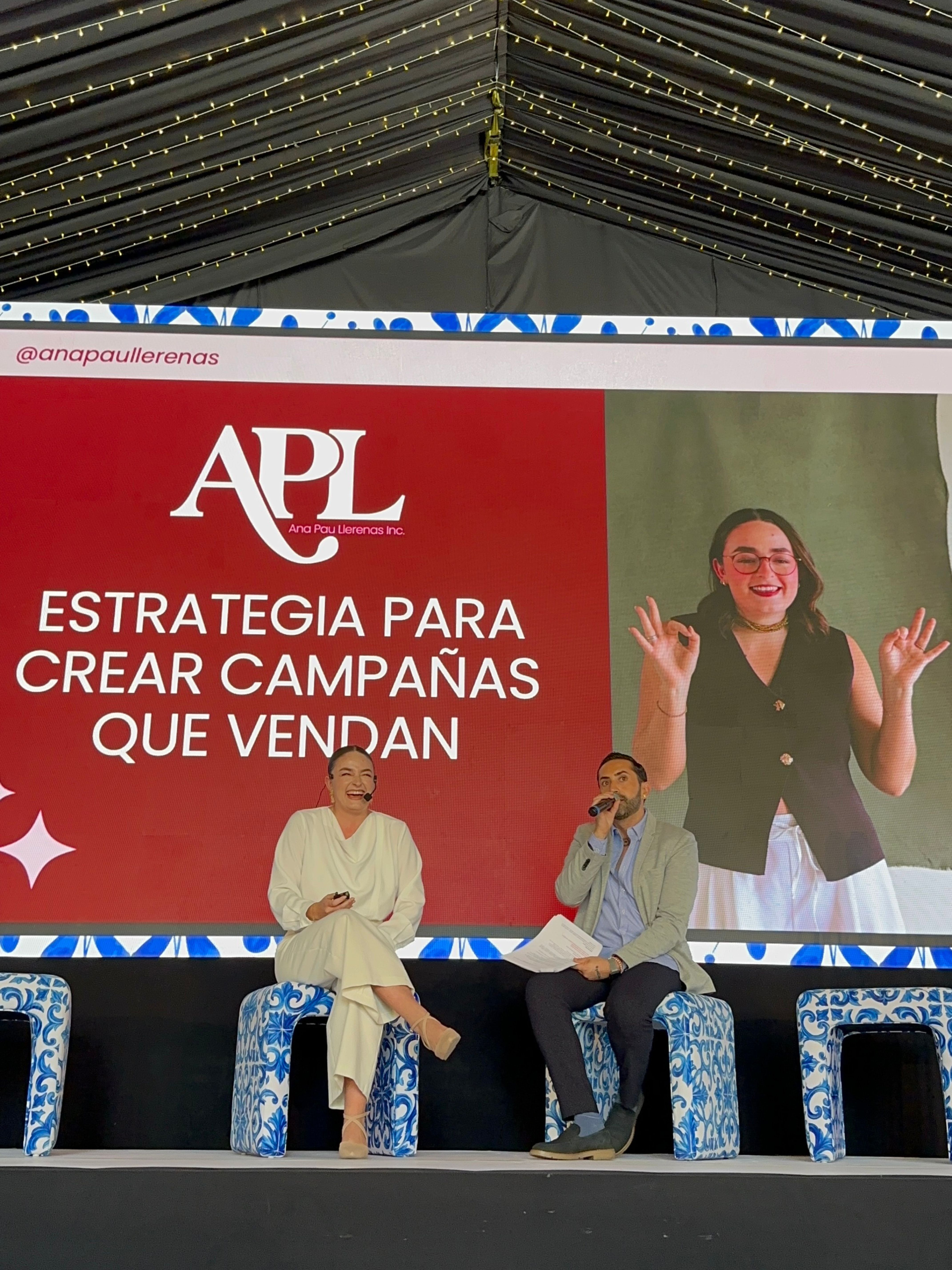 Ana Pau Llerenas en conferencia